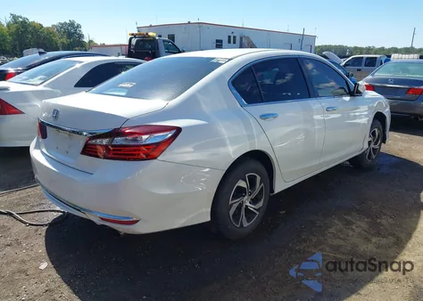 2017 Honda Accord Lx z USA, uszkodzony, nr VIN 1HGCR2F39HA273655